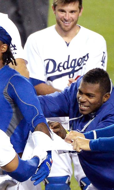 Dodgers beat Cubs in 12 on Ramirez's first walkoff homer
